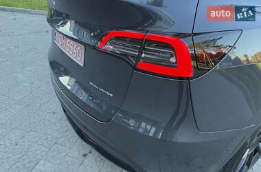 Внедорожник / Кроссовер Tesla Model Y 2022 в 