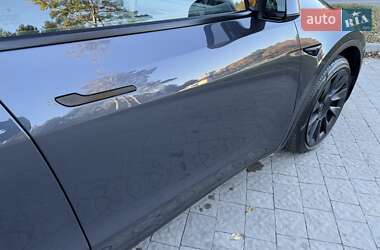 Внедорожник / Кроссовер Tesla Model Y 2022 в 