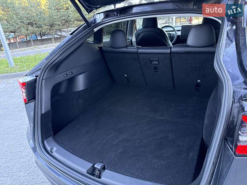 Позашляховик / Кросовер Tesla Model Y 2022 в Львові фото 54 Позашляховик / Кросовер Tesla Model Y 2022 в Львові