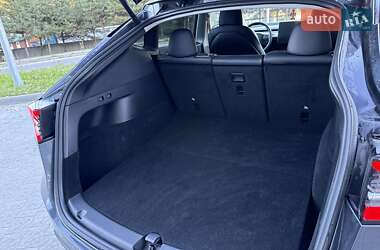 Внедорожник / Кроссовер Tesla Model Y 2022 в 