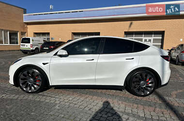 Внедорожник / Кроссовер Tesla Model Y 2020 в 