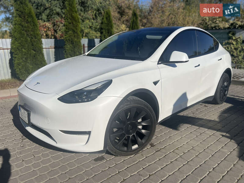 Внедорожник / Кроссовер Tesla Model Y 2022 в Ивано-Франковске