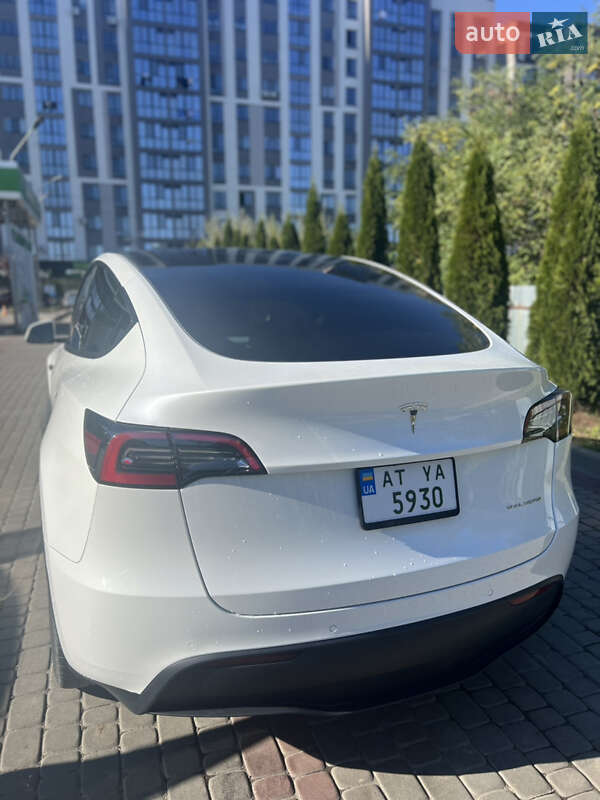 Внедорожник / Кроссовер Tesla Model Y 2022 в Ивано-Франковске