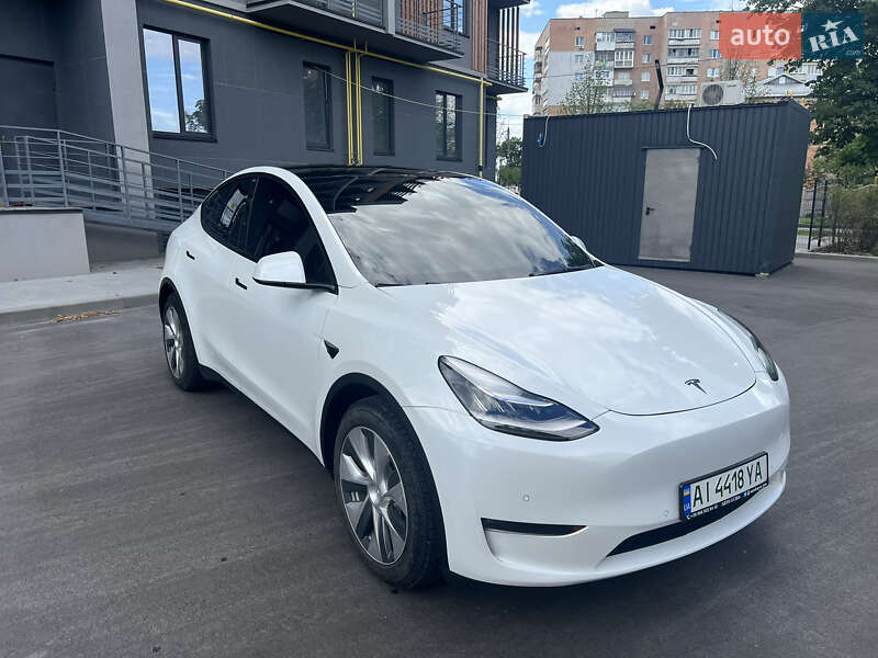 Позашляховик / Кросовер Tesla Model Y 2021 в Києві фото 3 Позашляховик / Кросовер Tesla Model Y 2021 в Києві