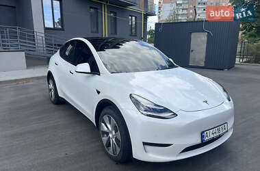 Внедорожник / Кроссовер Tesla Model Y 2021 в 