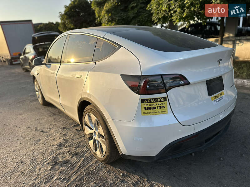 Позашляховик / Кросовер Tesla Model Y 2023 в Рівному