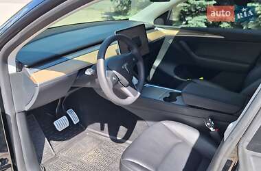 Внедорожник / Кроссовер Tesla Model Y 2023 в 