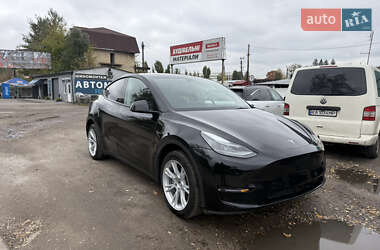 Внедорожник / Кроссовер Tesla Model Y 2023 в Киеве