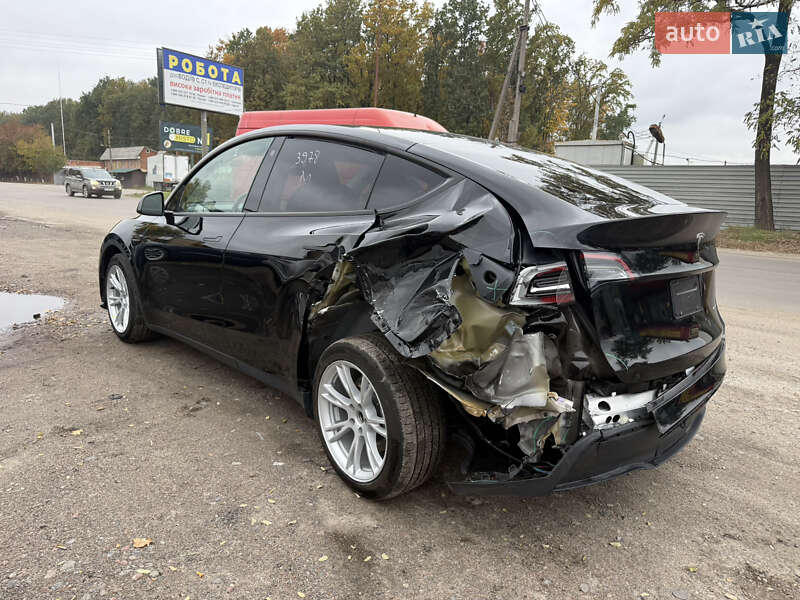 Внедорожник / Кроссовер Tesla Model Y 2023 в Киеве фото 14 Внедорожник / Кроссовер Tesla Model Y 2023 в Киеве
