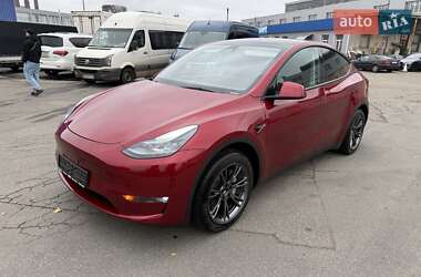 Внедорожник / Кроссовер Tesla Model Y 2024 в 