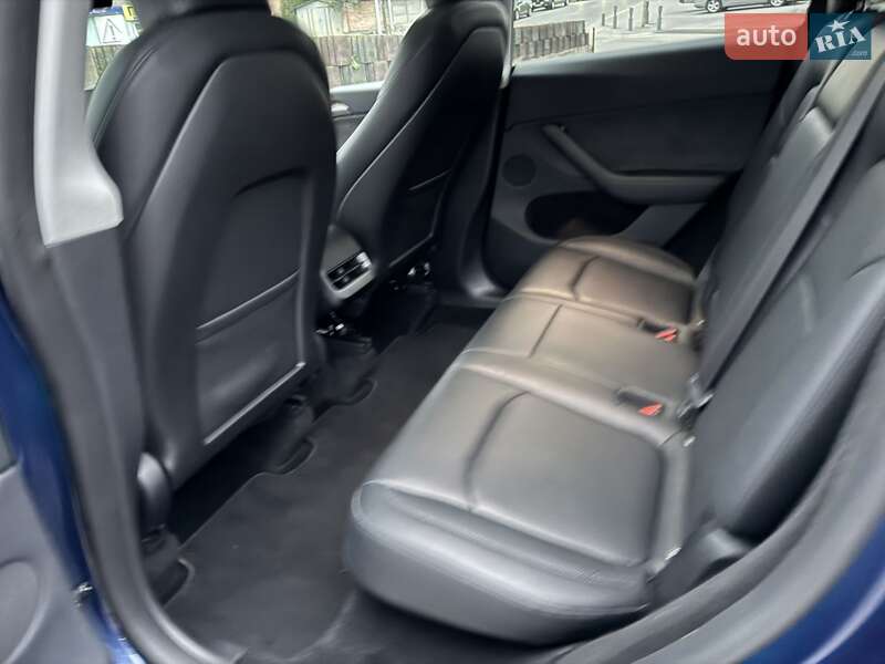 Позашляховик / Кросовер Tesla Model Y 2023 в Вінниці фото 16 Позашляховик / Кросовер Tesla Model Y 2023 в Вінниці