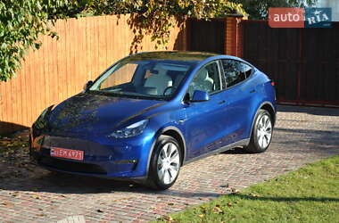 Внедорожник / Кроссовер Tesla Model Y 2024 в 