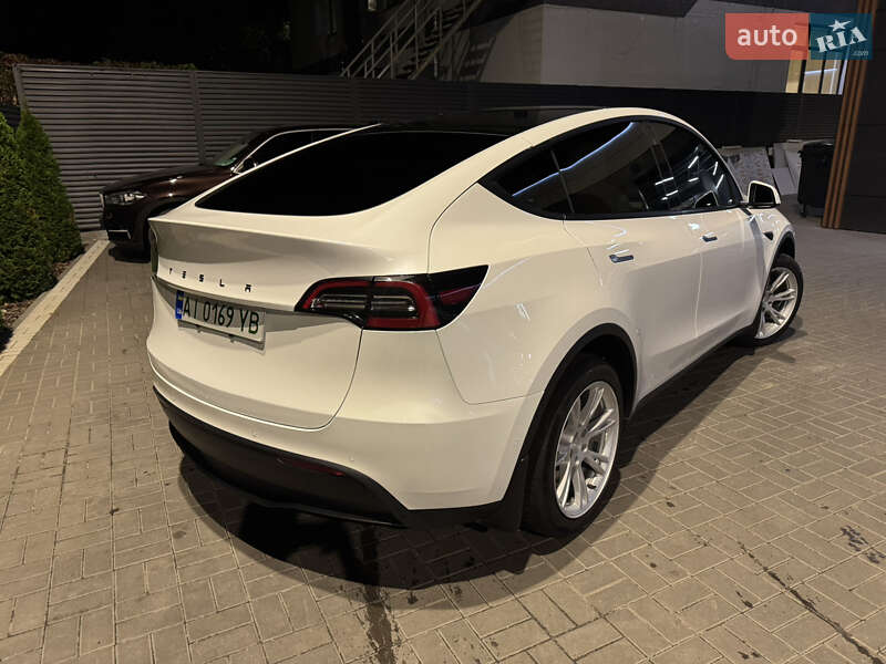 Позашляховик / Кросовер Tesla Model Y 2022 в Черкасах фото 9 Позашляховик / Кросовер Tesla Model Y 2022 в Черкасах