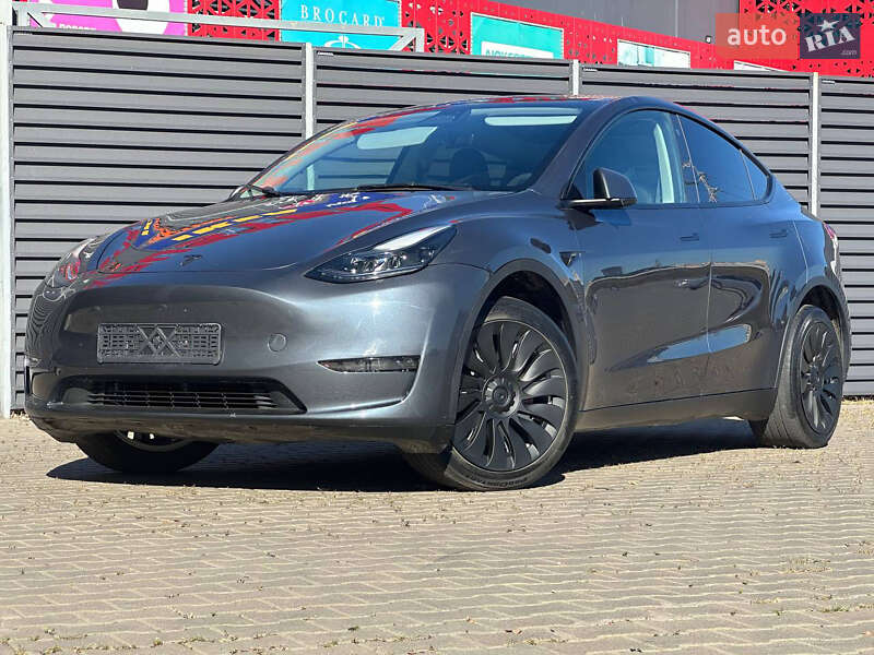 Позашляховик / Кросовер Tesla Model Y 2023 в Києві