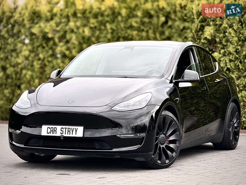 Tesla Model Y 2021