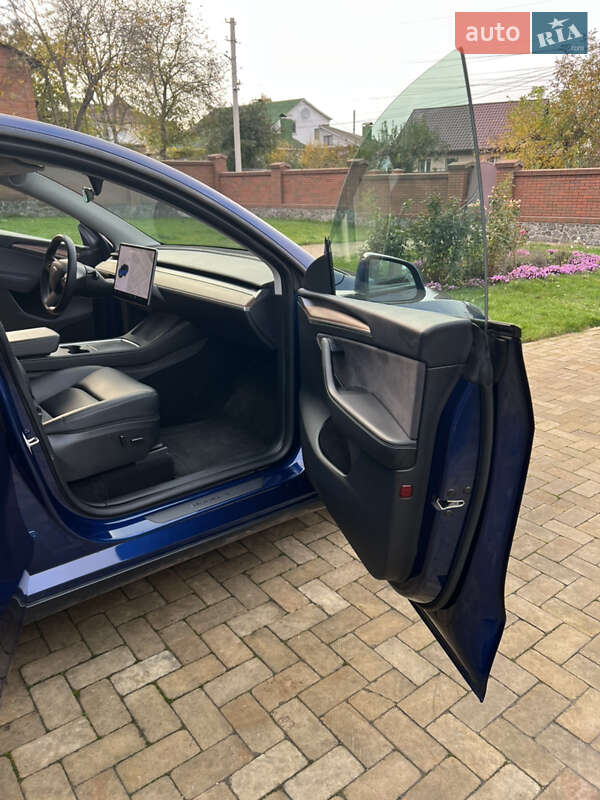 Внедорожник / Кроссовер Tesla Model Y 2023 в Виннице фото 17 Внедорожник / Кроссовер Tesla Model Y 2023 в Виннице