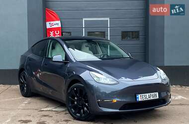 Позашляховик / Кросовер Tesla Model Y 2023 в 