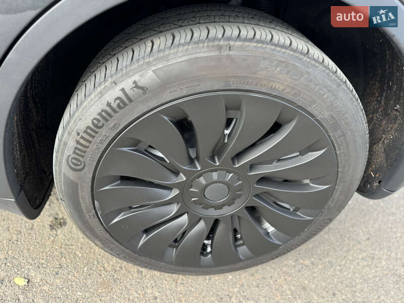 Внедорожник / Кроссовер Tesla Model Y 2024 в Киеве фото 10 Внедорожник / Кроссовер Tesla Model Y 2024 в Киеве