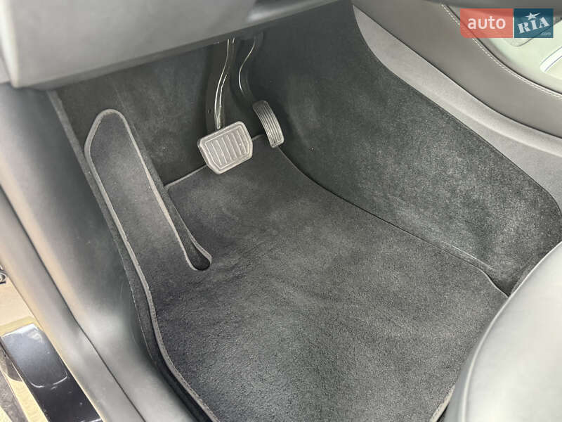 Внедорожник / Кроссовер Tesla Model Y 2024 в Киеве фото 13 Внедорожник / Кроссовер Tesla Model Y 2024 в Киеве