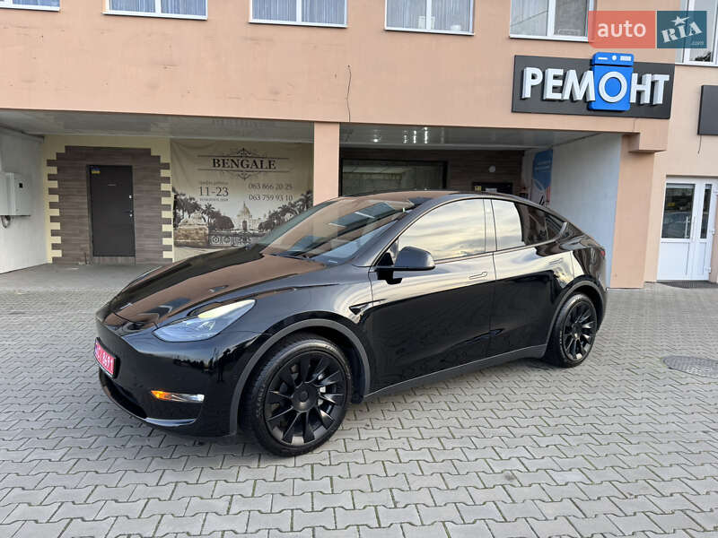 Позашляховик / Кросовер Tesla Model Y 2020 в Луцьку фото 3 Позашляховик / Кросовер Tesla Model Y 2020 в Луцьку