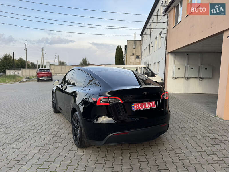 Позашляховик / Кросовер Tesla Model Y 2020 в Луцьку фото 13 Позашляховик / Кросовер Tesla Model Y 2020 в Луцьку