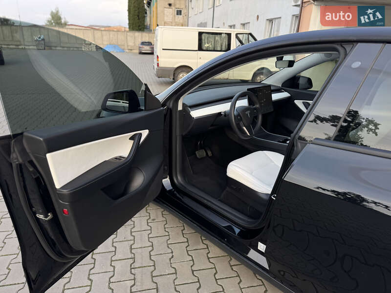 Позашляховик / Кросовер Tesla Model Y 2020 в Луцьку фото 18 Позашляховик / Кросовер Tesla Model Y 2020 в Луцьку