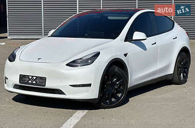Позашляховик / Кросовер Tesla Model Y 2023 в Києві