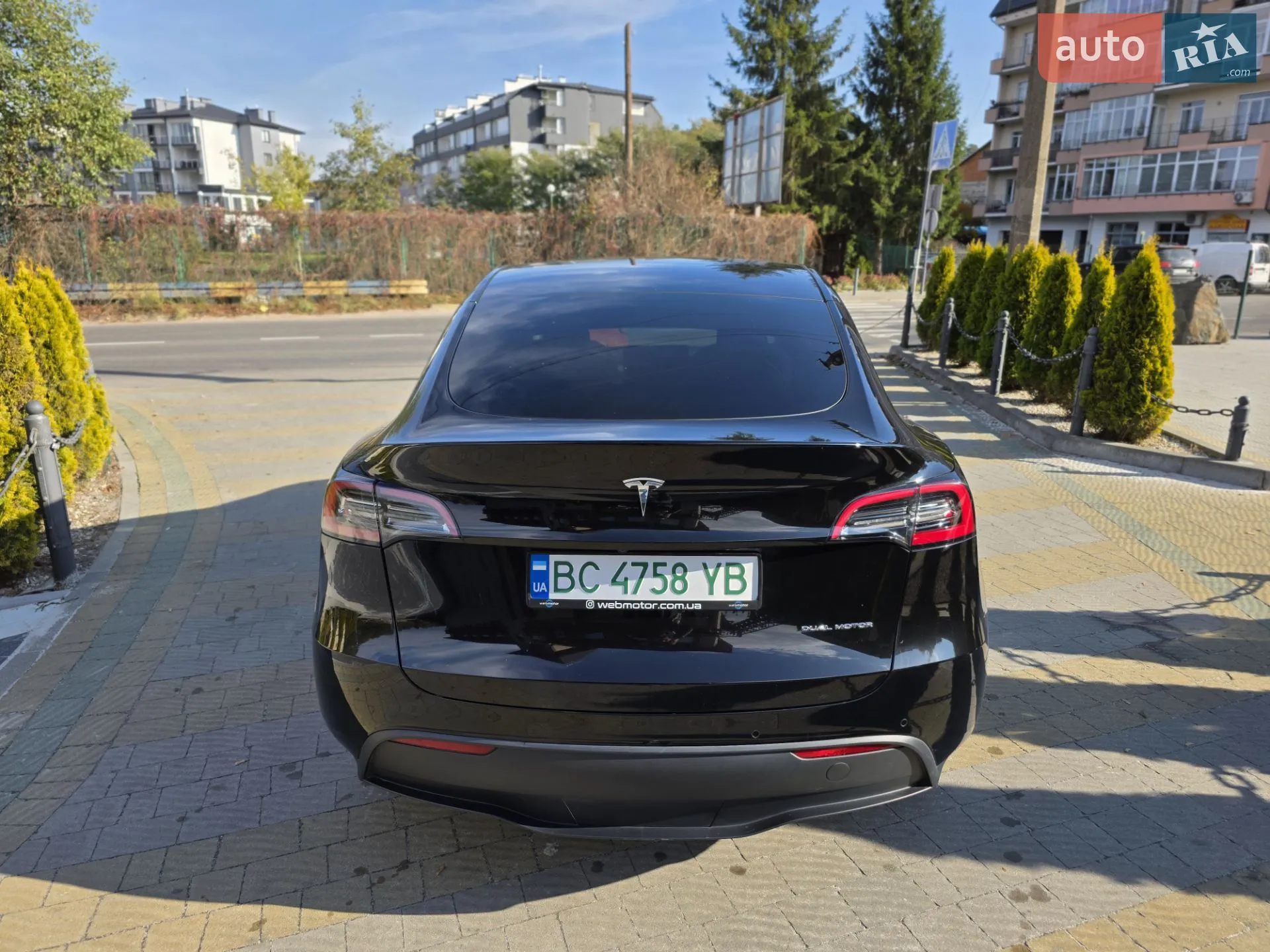 2022 Tesla Model Y - мініатюра 9