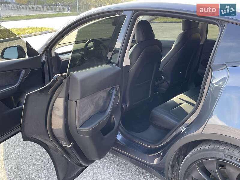 Внедорожник / Кроссовер Tesla Model Y 2022 в Харькове