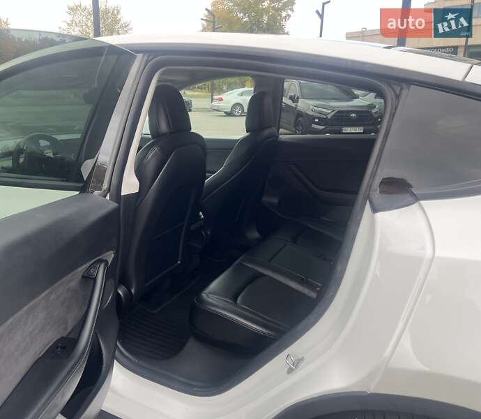 Внедорожник / Кроссовер Tesla Model Y 2021 в Днепре фото 29 Внедорожник / Кроссовер Tesla Model Y 2021 в Днепре