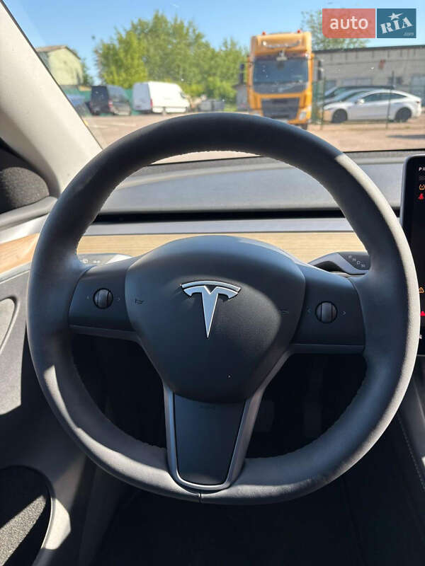 Внедорожник / Кроссовер Tesla Model Y 2022 в Ровно фото 22 Внедорожник / Кроссовер Tesla Model Y 2022 в Ровно