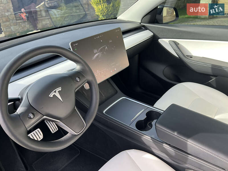 Внедорожник / Кроссовер Tesla Model Y 2022 в Львове