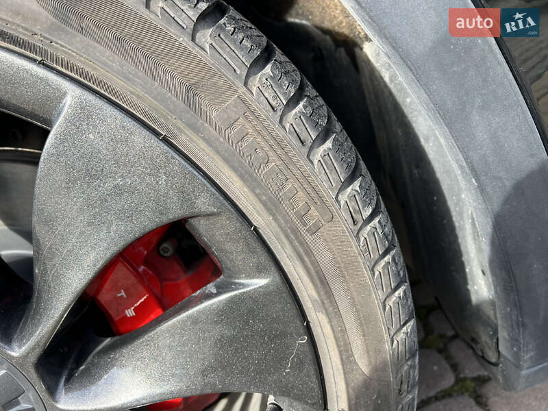 Внедорожник / Кроссовер Tesla Model Y 2022 в Львове