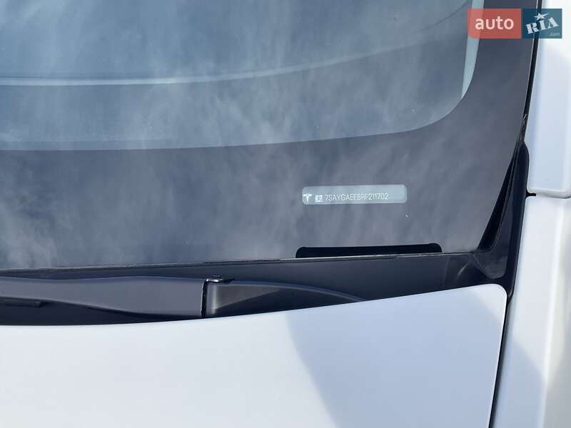 Позашляховик / Кросовер Tesla Model Y 2024 в Львові фото 16 Позашляховик / Кросовер Tesla Model Y 2024 в Львові