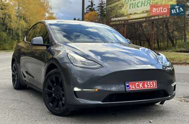 Внедорожник / Кроссовер Tesla Model Y 2021 в 