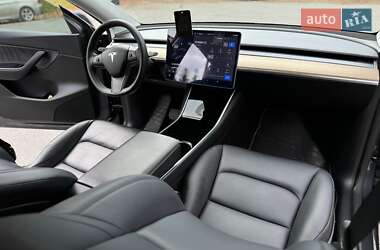 Внедорожник / Кроссовер Tesla Model Y 2021 в 