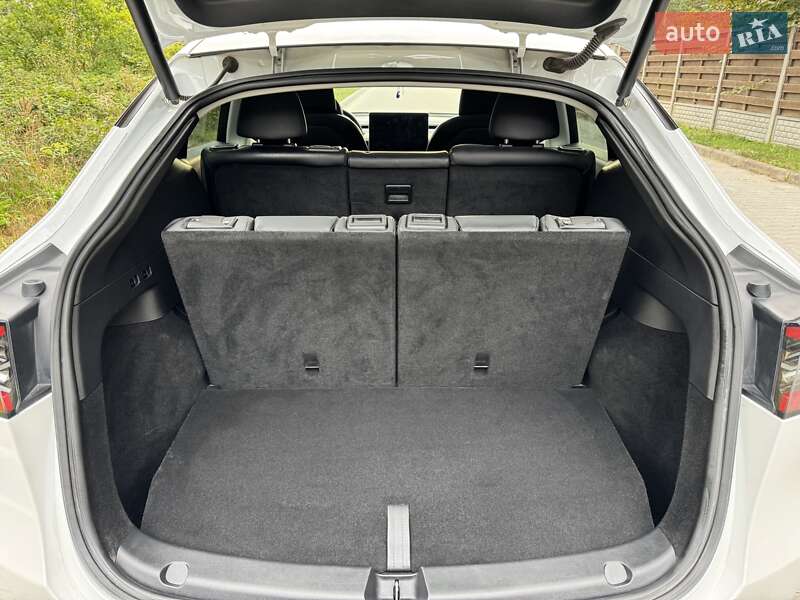 Позашляховик / Кросовер Tesla Model Y 2021 в Львові фото 20 Позашляховик / Кросовер Tesla Model Y 2021 в Львові