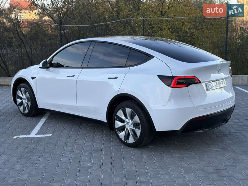Позашляховик / Кросовер Tesla Model Y 2021 в Хмельницькому фото 9 Позашляховик / Кросовер Tesla Model Y 2021 в Хмельницькому
