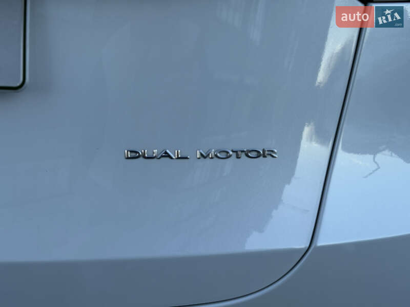 Позашляховик / Кросовер Tesla Model Y 2021 в Хмельницькому фото 32 Позашляховик / Кросовер Tesla Model Y 2021 в Хмельницькому
