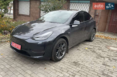 Позашляховик / Кросовер Tesla Model Y 2024 в Рівному