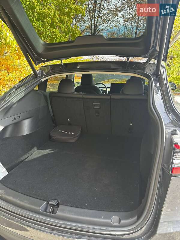 Внедорожник / Кроссовер Tesla Model Y 2021 в Каменском