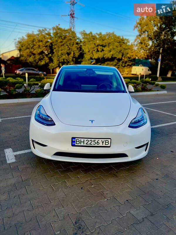 Позашляховик / Кросовер Tesla Model Y 2022 в Одесі