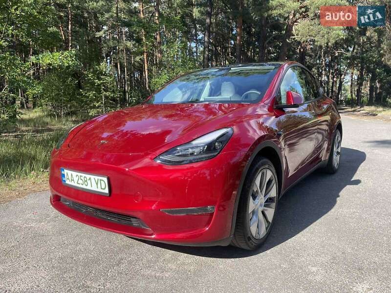 Позашляховик / Кросовер Tesla Model Y 2024 в Києві фото 2 Позашляховик / Кросовер Tesla Model Y 2024 в Києві