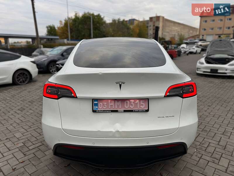 Позашляховик / Кросовер Tesla Model Y 2022 в Луцьку фото 6 Позашляховик / Кросовер Tesla Model Y 2022 в Луцьку