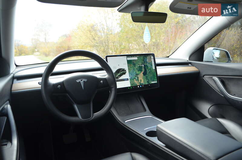 Внедорожник / Кроссовер Tesla Model Y 2021 в Самборе