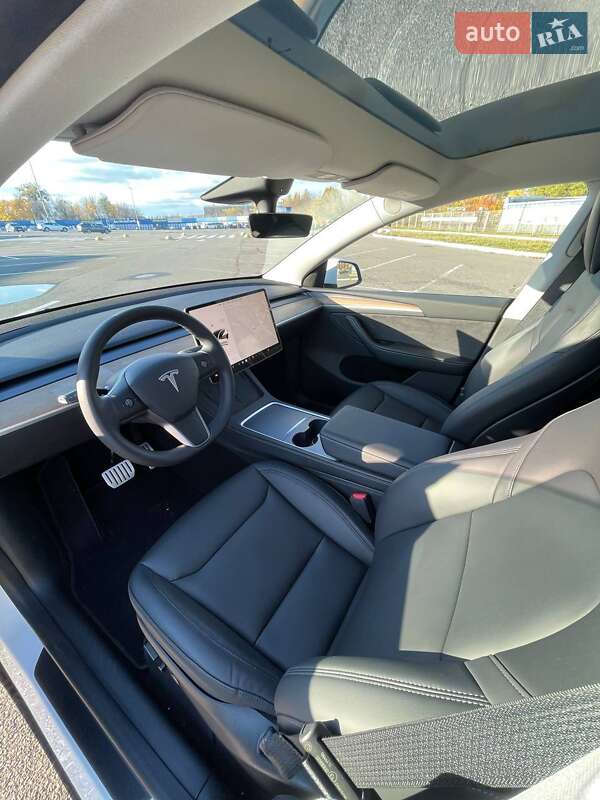 Внедорожник / Кроссовер Tesla Model Y 2022 в Киеве фото 13 Внедорожник / Кроссовер Tesla Model Y 2022 в Киеве