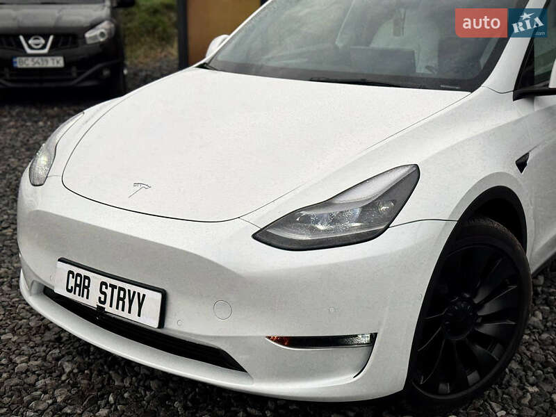 Позашляховик / Кросовер Tesla Model Y 2022 в Стрию