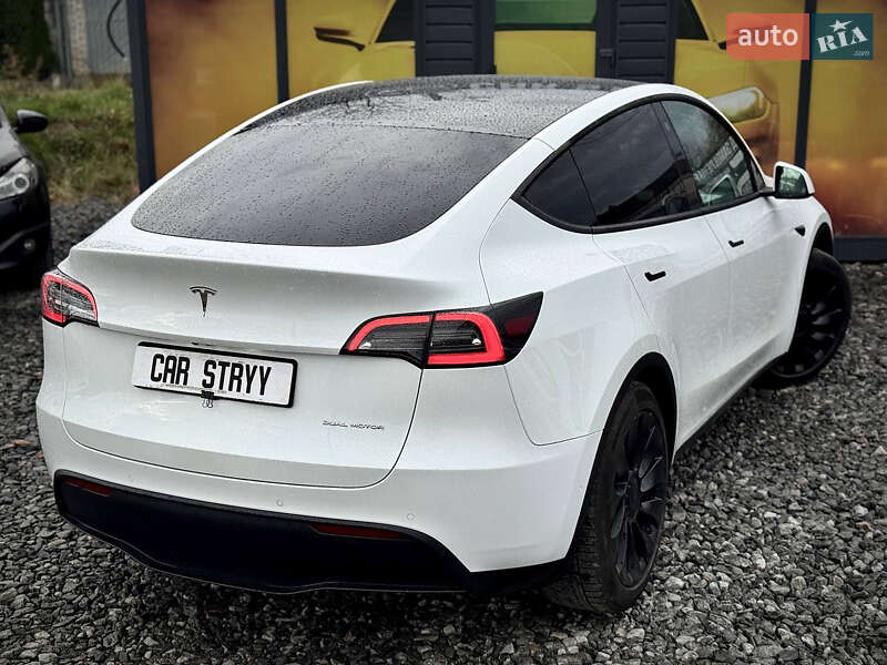 Позашляховик / Кросовер Tesla Model Y 2022 в Стрию