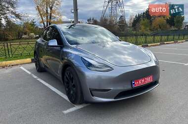 Позашляховик / Кросовер Tesla Model Y 2024 в Києві