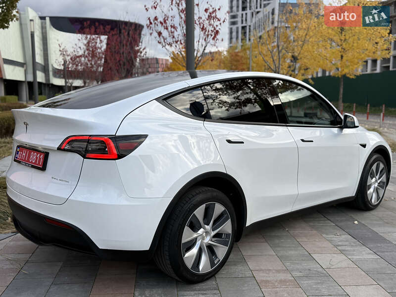 Внедорожник / Кроссовер Tesla Model Y 2023 в Киеве фото 5 Внедорожник / Кроссовер Tesla Model Y 2023 в Киеве